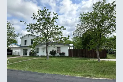 211 Sunnyside Drive, Waxahachie, TX 75165 - Photo 3