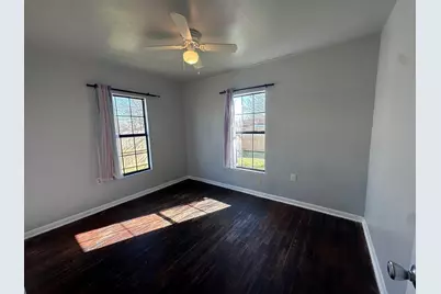 211 Sunnyside Drive, Waxahachie, TX 75165 - Photo 13