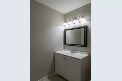 4225 Hillsdale Lane, Garland, TX 75042 - Photo 19