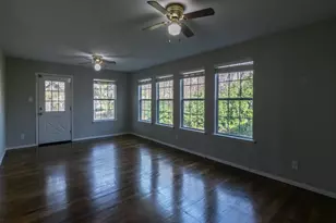 4225 Hillsdale Ln, Garland, TX 75042 - Photo 15