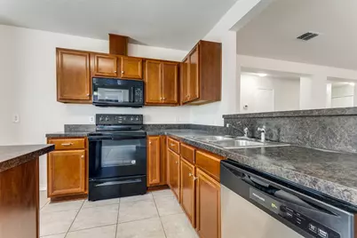 4120 Mantis Street, Fort Worth, TX 76106 - Photo 5