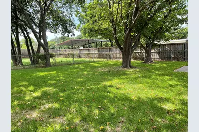 123 Evelyn Street, DeSoto, TX 75115 - Photo 17