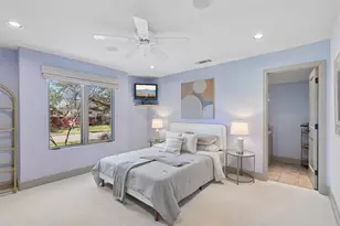 10612 De Bercy Ct, Dallas, TX 75229 - Photo 25