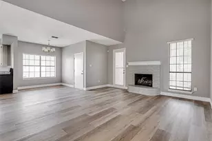 6701 Johns Ct, Arlington, TX 76016 - Photo 9