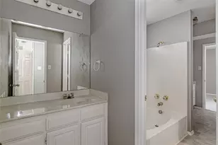 6701 Johns Ct, Arlington, TX 76016 - Photo 17