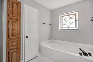 6701 Johns Ct, Arlington, TX 76016 - Photo 31