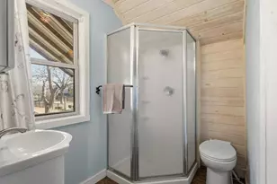 1053 Paradise Cove Rd, Pottsboro, TX 75076 - Photo 17