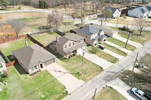 2811 W Washington St, Denison, TX 75020 - Photo 37
