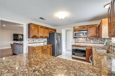 3610 Lakeway Drive, Saint Paul, TX 75098 - Photo 11