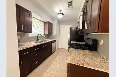 2004 Eastbrook Circle, Mesquite, TX 75150 - Photo 9