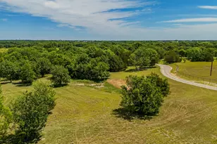 1878 N Lincoln Park Rd, Van Alstyne, TX 75495 - Photo 5