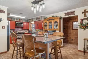 5466 Glenwood Dr, Gilmer, TX 75645 - Photo 9