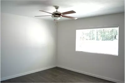 3421 W 5th Street #D, Fort Worth, TX 76107 - Photo 11