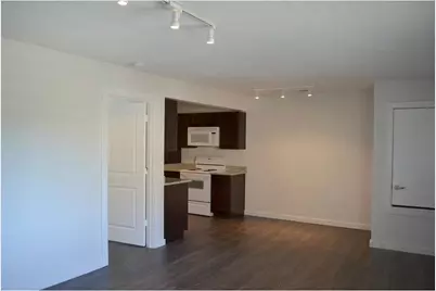 3421 W 5th Street #D, Fort Worth, TX 76107 - Photo 5