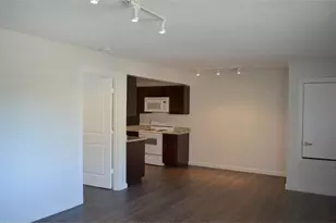 3421 W 5th St, Fort Worth, TX 76107 - Photo 5