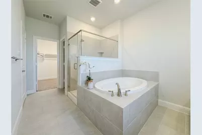 2000 Naples Drive, Rowlett, TX 75088 - Photo 13