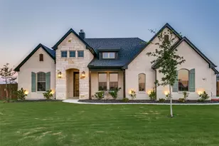 101 Grey Wolf Ct, Godley, TX 76044 - Photo 3