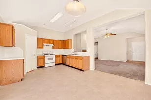 9100 Warren Dr, McKinney, TX 75071 - Photo 7