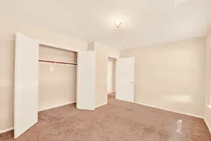 9100 Warren Dr, McKinney, TX 75071 - Photo 11