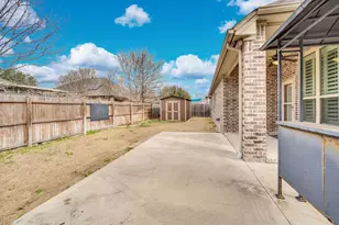 4004 Brookdale Rd, Benbrook, TX 76116 - Photo 9