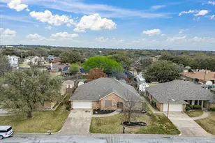 5724 Puerto Vallarta Dr, North Richland Hills, TX 76180 - Photo 5