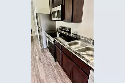 812 S 22nd Street, Temple, TX 76501 - Photo 9