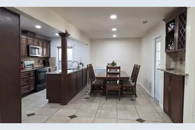 1807 Redbud Circle, Carrollton, TX 75006 - Photo 9