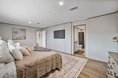 2004 Buffet Way, Poolville, TX 76487 - Photo 19