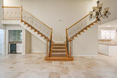 5425 Collinwood Avenue, Fort Worth, TX 76107 - Photo 5