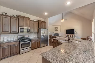 1131 Yukon Boulevard, Waxahachie, TX 75167 - Photo 9