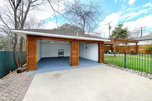 869 Peavy Rd, Dallas, TX 75218 - Photo 23