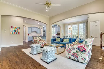 2644 Round Table Boulevard, Lewisville, TX 75056 - Photo 3