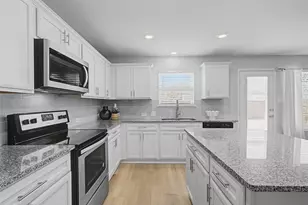 2729 Ryder Ln, Aubrey, TX 76227 - Photo 7