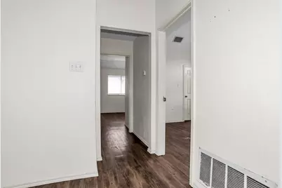 2800 Helen Lane, Mesquite, TX 75181 - Photo 13