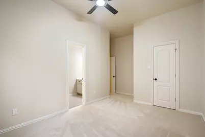 1806 E Branch Hollow Drive, Carrollton, TX 75007 - Photo 25