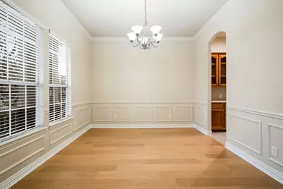 1806 E Branch Hollow Drive, Carrollton, TX 75007 - Photo 5