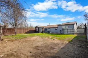 1409 18th St, Bridgeport, TX 76426 - Photo 25