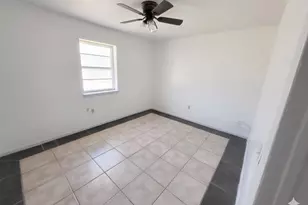 305 Sierra Vista Dr, Chico, TX 76431 - Photo 7