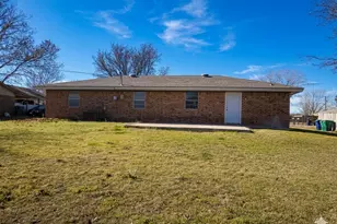 305 Sierra Vista Dr, Chico, TX 76431 - Photo 15