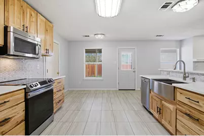 1001 Scenic Drive, Justin, TX 76247 - Photo 11