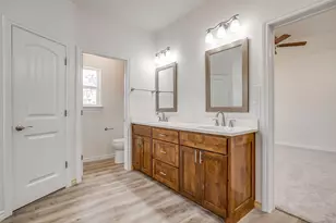 130 Abbott Ave, Covington, TX 76636 - Photo 21