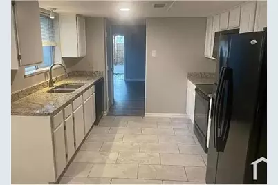 6111 Spyglass Lane, Garland, TX 75043 - Photo 7