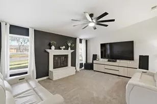 1008 Royal Ln, Graham, TX 76450 - Photo 3