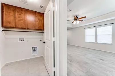 7613 Heritage Drive, Little Elm, TX 76227 - Photo 15