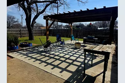 1002 Kingston Drive, Lewisville, TX 75067 - Photo 19