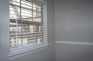 2443 N Graham Dr, Arlington, TX 76013 - Photo 13