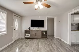 3618 Palacios Ave, Dallas, TX 75212 - Photo 9