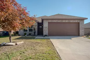 2049 Meadow View Dr, Princeton, TX 75407 - Photo 1