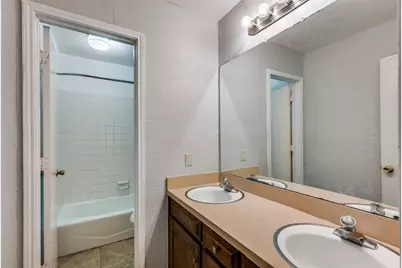 7419 Lemonwood Lane, Fort Worth, TX 76133 - Photo 19