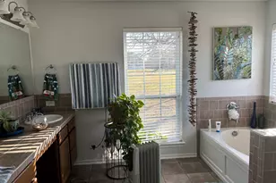 112 Oak Meadow Trail, Spicewood, TX 78669 - Photo 11